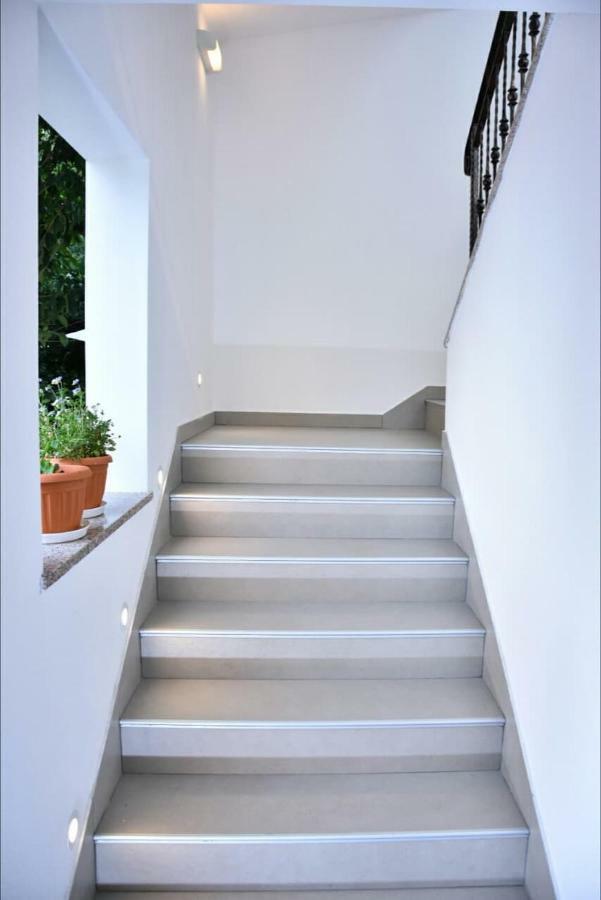 App Roko Apartment Porec Bagian luar foto